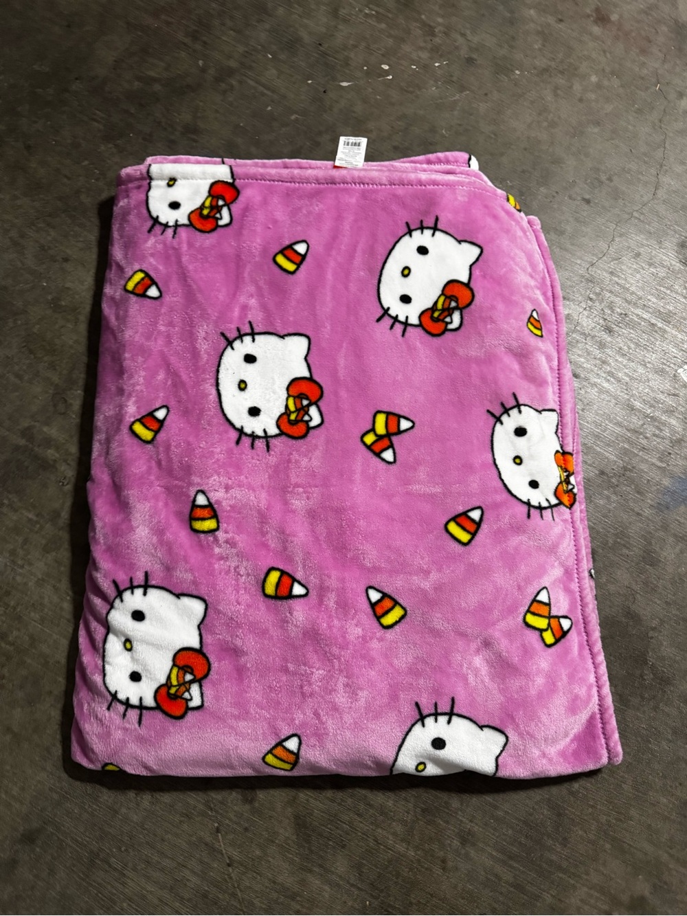 Sanrio Hello Kitty Pink Plush Throw Blanket